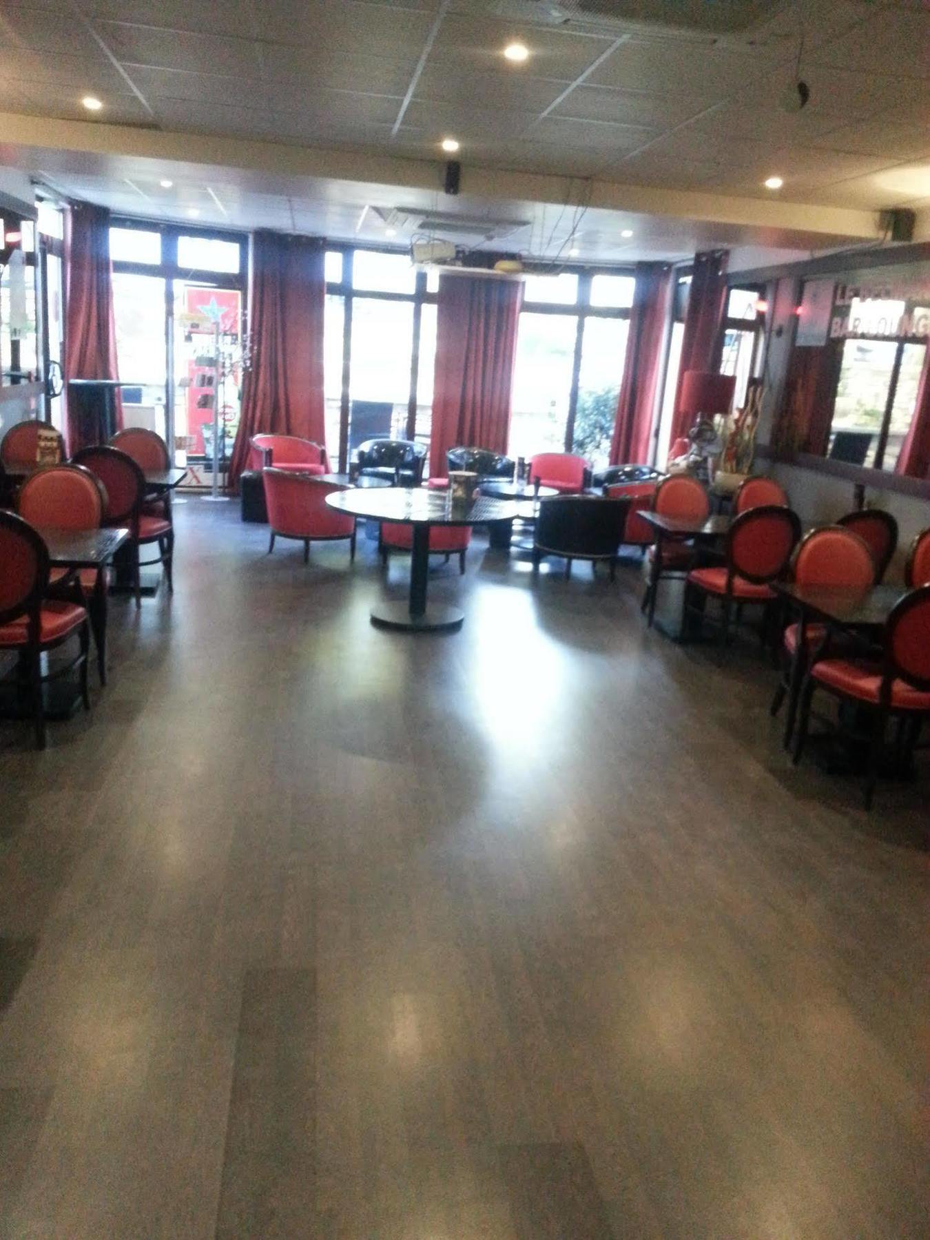 מונטרז'י Hotel De France מראה חיצוני תמונה