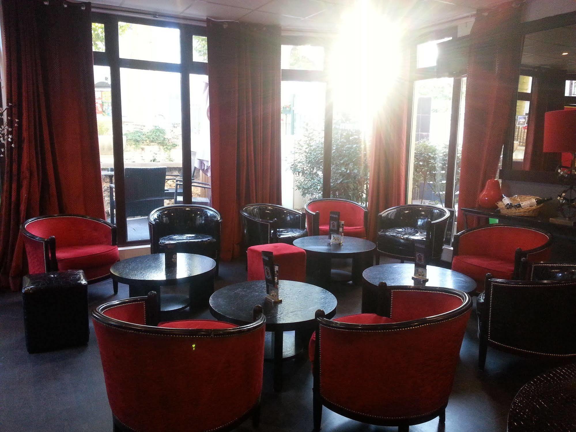מונטרז'י Hotel De France מראה חיצוני תמונה
